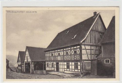Grub am Forst. Haus Nr. 19. Rückseitiger Stempel: Bibliothek des K. Landbauamtes München. Ungelaufen. Gute Erhaltung.
