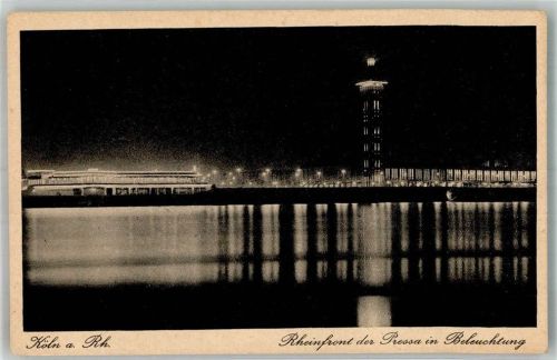 Köln Deutz 105 Messegelände bei Nacht