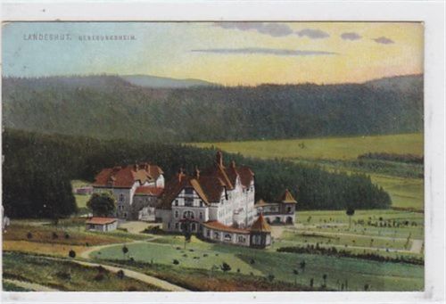 Landeshut / Kamienna Góra. Genesungsheim gelaufen 1914. Leichter Stempeldurchdruck. Rückseite leicht fleckig. Leichte Abschürfung linker Rand, sonst gut erhalten