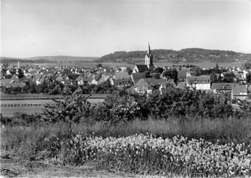 Renningen. Gesamtansicht mit Kirche ungelaufen Gute Erhaltung.