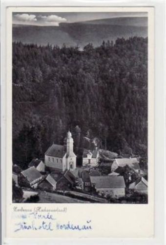 Schmallenberg Nordenau mit Blick auf die Kirche gelaufen, Datum nicht lesbar. Gute Erhaltung.