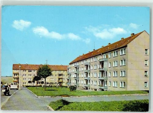 Reichenbach Neubaublocks in der Etkar Andre Straße Auto Motorroller