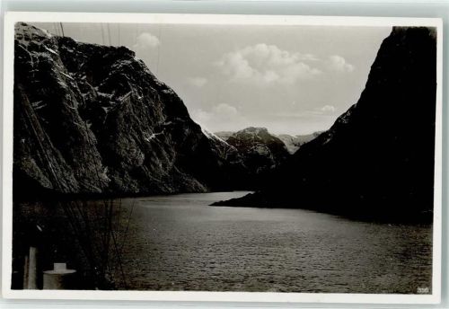 Einfahrt in den Maurangerfjord