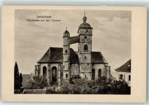 Dettelbach Pfarrkirche St. Augustinus mit zwei Türmen