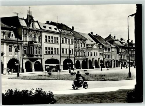 Chomutov Platz Motorrad Laterne Arkaden Kinderwagen