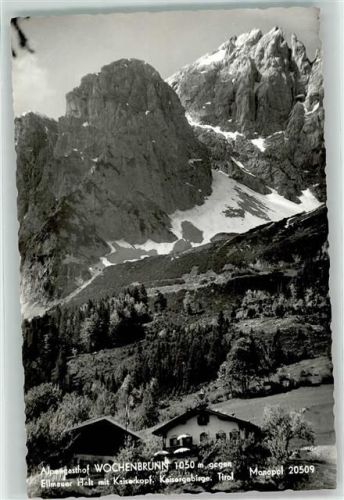 Ellmau Alpengasthaus Wochenbrunn gegen Ellmauer Halt mit Kaiserkopf