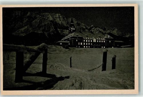 Elmau Schloß Elmau Winter Nachtaufnahme