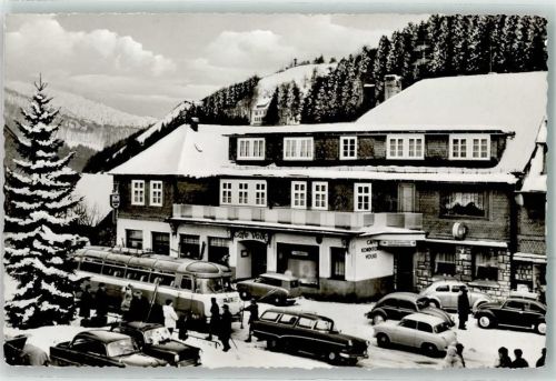 Willingen Cafe Volke Reisebus Wintersportler Winter