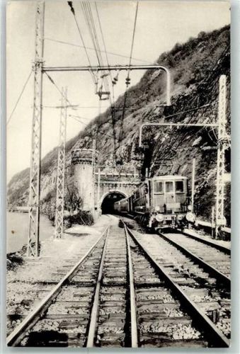 Aix-les-Bains Linie von Culoz nach Modane ein elektrischer Zug, der von der Maschine 161 C E 8 gezogen wird
