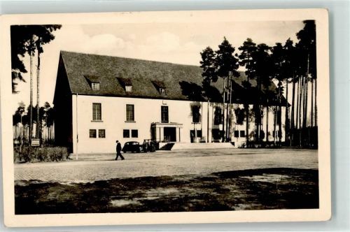 Hermsdorf HO Gasthaus Gaststätte Hermsdorfer Kreuz Mann Auto