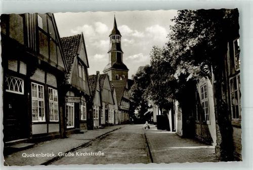 Quakenbrück Große Kirchstraße mit Kath. Kirche St. Marien