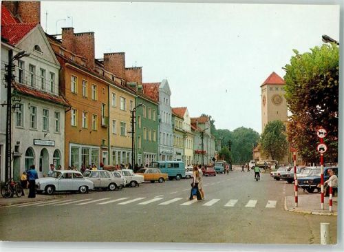 Ortelsburg Ulica Odrodzenia Oldtimer Motorrad Rathaus