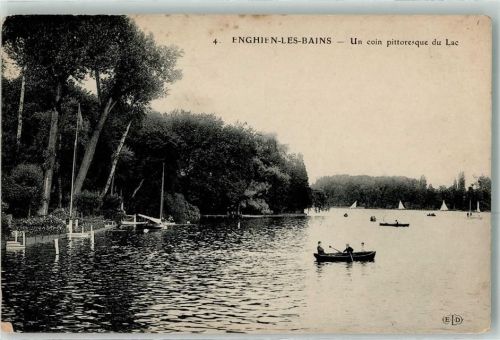 Enghien-les-Bains un coin pittoresque du Lac Ruderboot