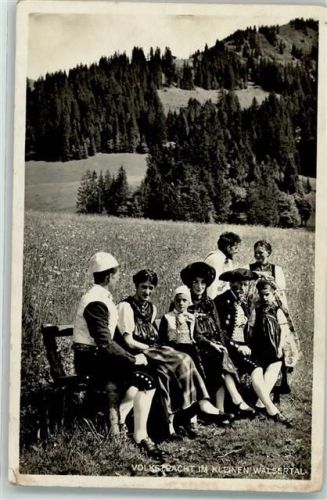 Volkstracht im Kleinen Walsertal