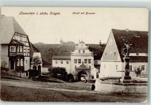 Lauenstein Marktplatz Brunnen