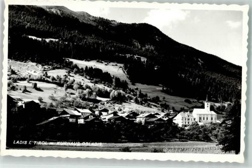 Ladis Tirol Kurhaus Kirche