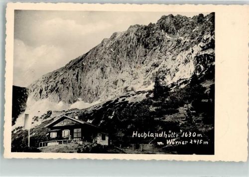 Hochlandhütte 1630 m Wörner 2475 m Schnee Fahne Mittenwald