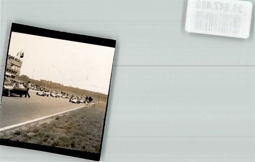 Hockenheim Startaufstellung auf dem Hockenheimring Foto Orginal aus Archiv eines Ansichtskartenverlags Ort handschriftlich
