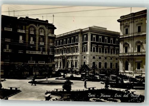Bari Piazza