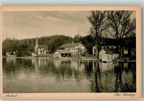 Ambach mit Kapelle und Bootshäusern Fotograf Wörsching