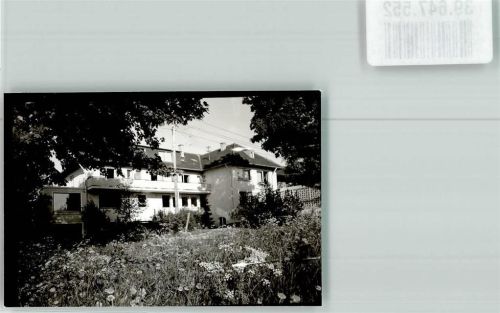 Burgberg Pension mit Blumenwiese Foto Orginal aus Archiv eines Ansichtskartenverlags Ort handschriftlich