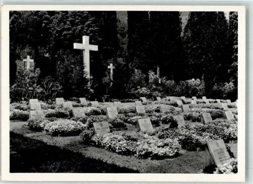 Gardone Riviera Dackel Deutscher Kriegerfriedhof 1939-1945