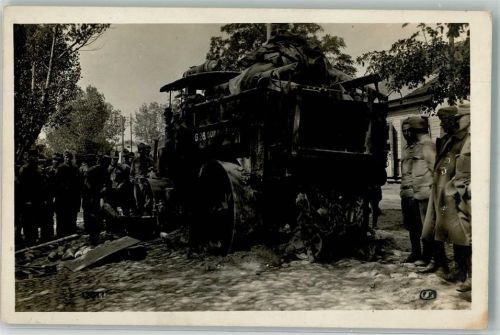 1918 Ein festgefahrener Mörserzugwagen Artillerie WK I Pragaphot