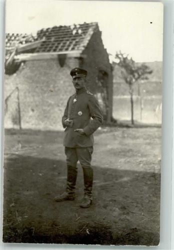 1918 Deutscher Kavallerieoffizier in Uniform mit Eisernem Kreuz WK I