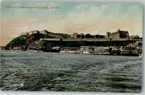 Quebec Burg Chateau Frontenac and Citadel