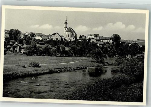 Viechtach mit dem Schwarzen Regen und der Kirche St. Augustinus Verlag Kratzer