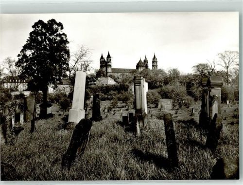 Worms Ältester Judenfriedhof Europas mit dem Dom