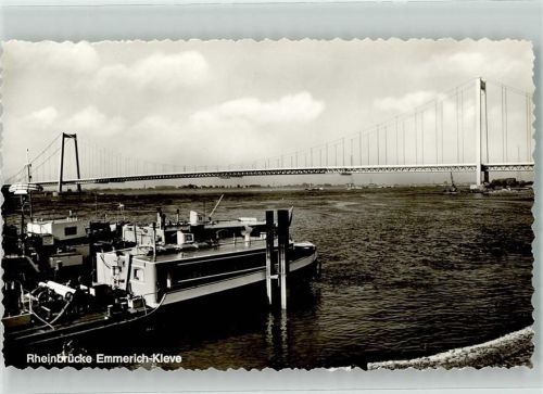 Emmerich Rheinbrücke Binnenschiffe