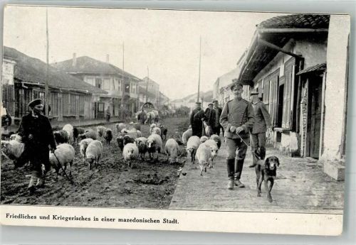 Friedliches u. Kriegerisches in einer mazedonischen Stadt Kriegsschauplatz