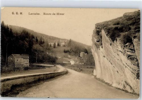 Laroche-Saint-Cydroine Route de Hiver