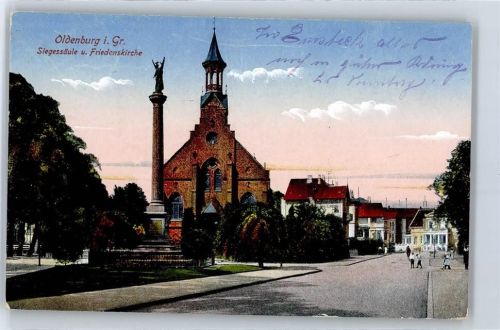 Oldenburg Siegessäule und Friedenskirche