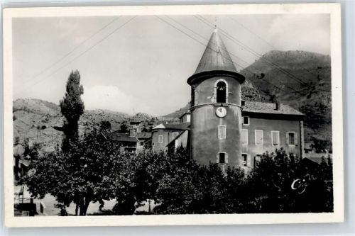 Veynes Hotel, Kirche