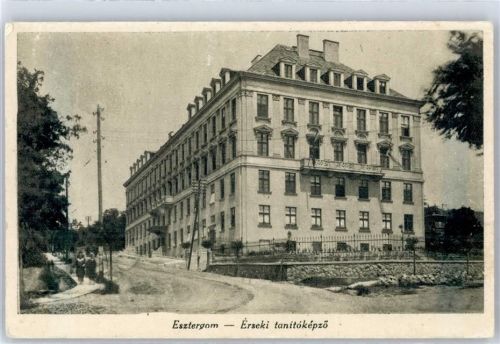 Esztergom Erseki tanitokepzö