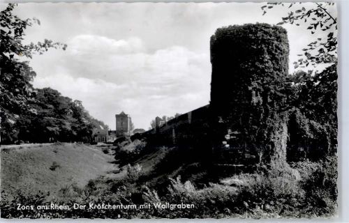 Zons Krötchenturm Wallgraben