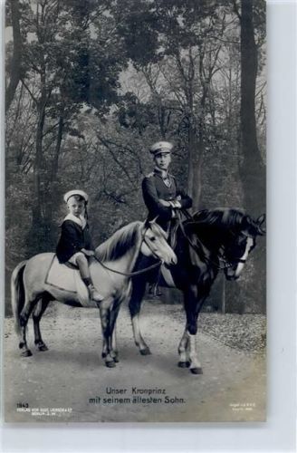mit ältestem Sohn zu Pferd