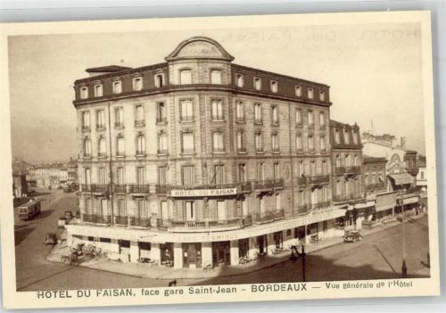 Bordeaux Hotel du Faisan Straßenbahn Autos