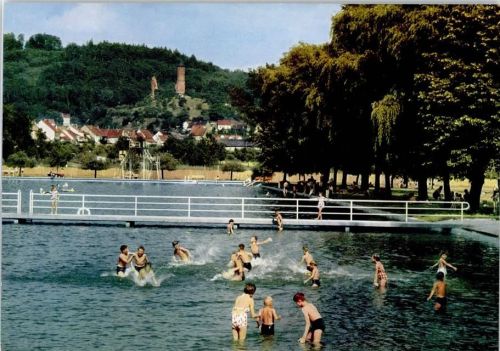Kirkel Schwimmbad Burgruine