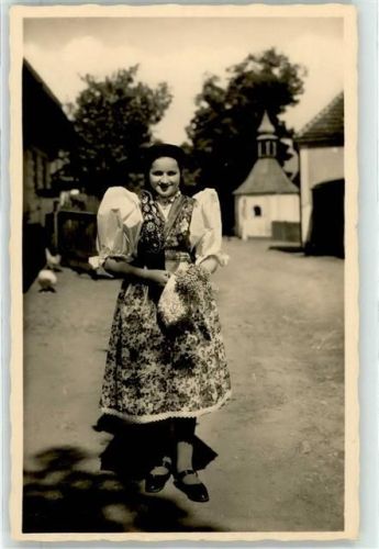 Frau