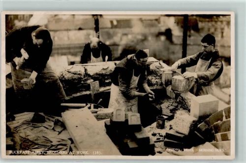 Buckfast Abbey Buckfastleigh Brothers at work Baustelle