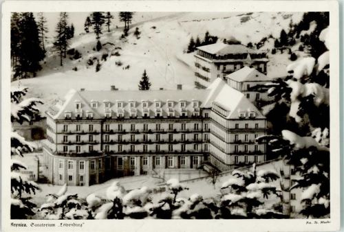 Krynica-Zdrój Sanatorium Löwenburg Winter Schnee