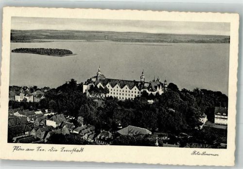 Plön Schloss über dem Großen Plöner See Fotograf Simonsen Nr. 43690
