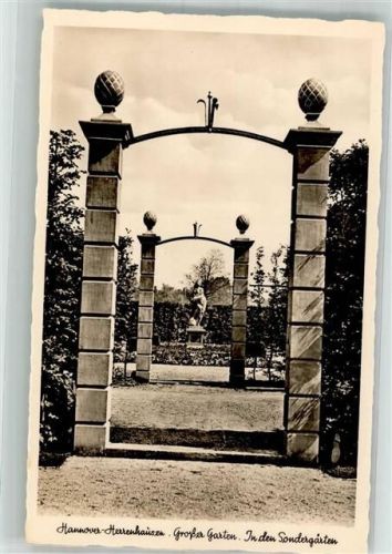 30159 W3000 Herrenhausen Foto AK Großer Garten