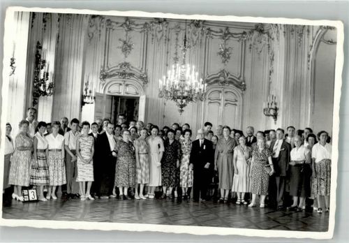 Wien Schloss Schönbrunn Gruppenfoto