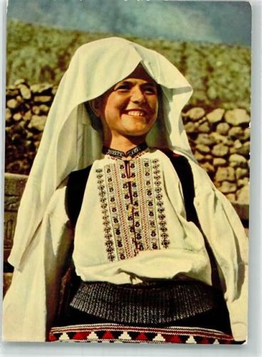 Vrlika Tracht