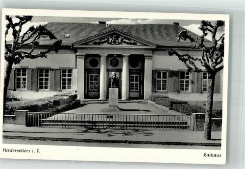 Niederselters Rathaus
