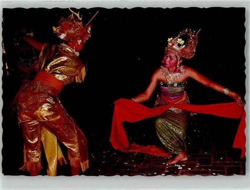 Bali 1982 Tracht Tänzerinnen